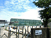 【小学校】四日市市立海蔵小学校まで1832ｍ
