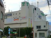 【スーパー】サミットストア 柳瀬川駅前店まで690ｍ