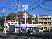 【コンビニエンスストア】ローソン 稲毛作草部店まで903ｍ