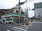 【コンビニエンスストア】ファミリーマートおおくぼ津田沼店まで1209ｍ