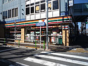 【コンビニエンスストア】セブン‐イレブン 板橋蓮根駅前店まで440ｍ