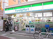 【コンビニエンスストア】ファミリーマート 志村三丁目駅前店まで343ｍ