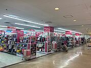 【生活雑貨店】ザ・ダイソー ニットーモール熊谷店まで924ｍ
