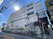 【ジム】東急スポーツオアシス浦和まで686ｍ