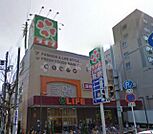 【スーパー】ライフ 堺筋本町店まで366ｍ
