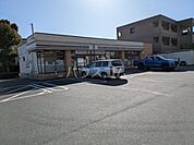 【コンビニエンスストア】セブン-イレブン 江戸川春江町3丁目店まで1208ｍ