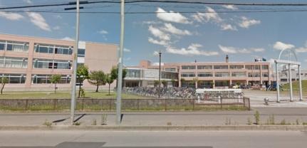画像18:北海道札幌国際情報高等学校(高校・高専)まで1213m