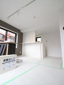 ＬｉｖｅＦｌａｔ戸越 0301｜東京都品川区戸越１丁目(賃貸マンション1LDK・3階・38.06㎡)の写真 その3