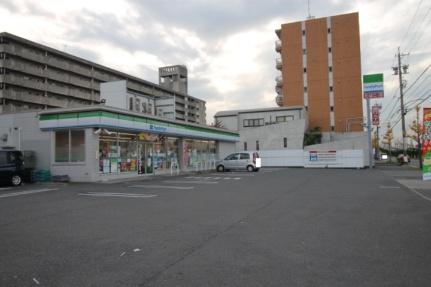 画像17:近鉄名古屋線伏屋駅(公共施設)まで589m