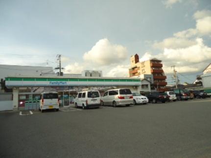 画像15:ファミリーマート和歌山土佐町店(その他周辺施設)まで366m