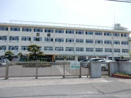 画像18:岡山市立幡多小学校(小学校)まで579m