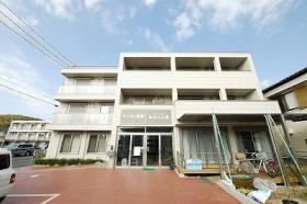 岡山県岡山市北区花尻あかね町（賃貸マンション1LDK・3階・44.71㎡） その1