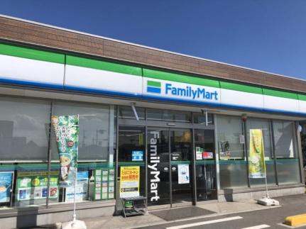 画像17:ファミリーマート岡山御南店(コンビニ)まで377m