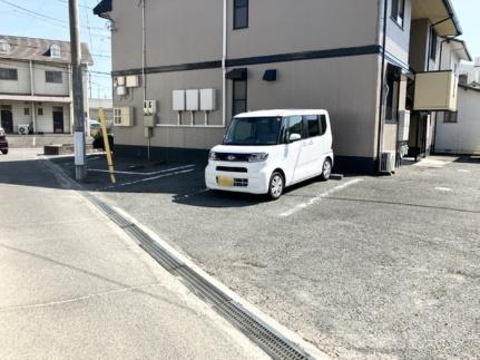 画像22:駐車場