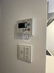 MELDIA CREST TAPP NAMBA-WEST